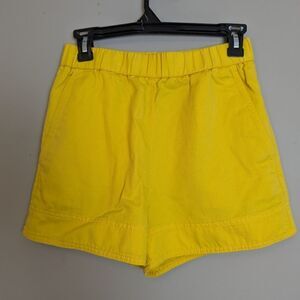 COS Yellow Cotton Shorts – High Rise Pull-On – Size 2